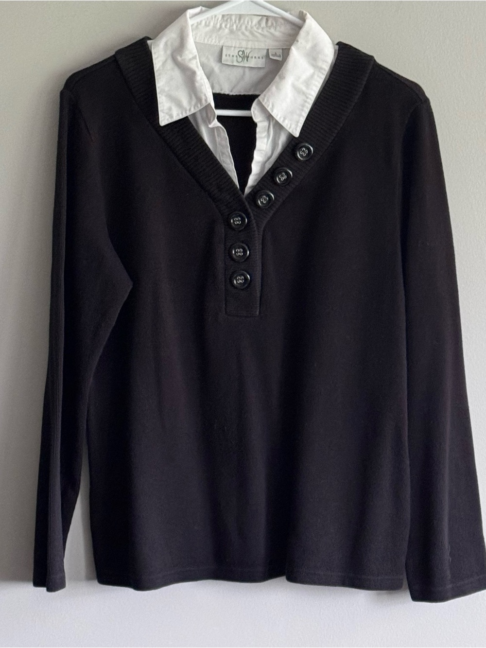 Studio Works Women's Black Button-Front V-Neck Sweater